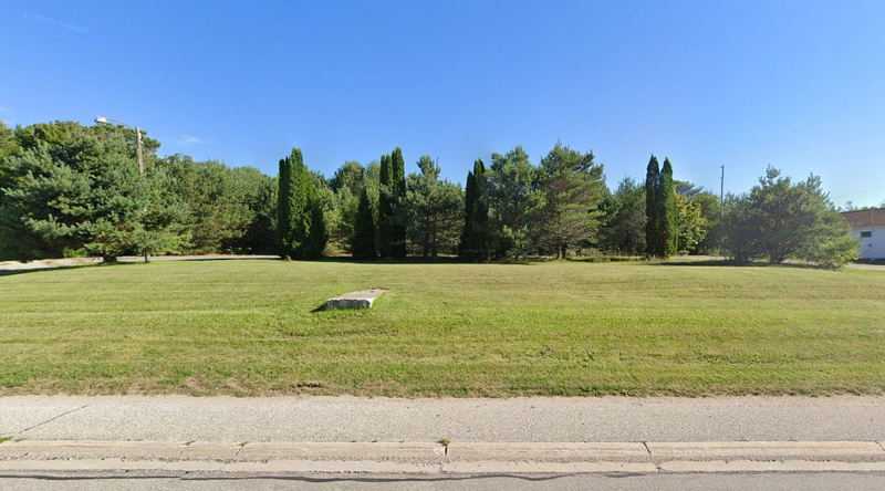 Undetermined Moran Motel 2 - 2022 Empty Lot With Sign Foundation